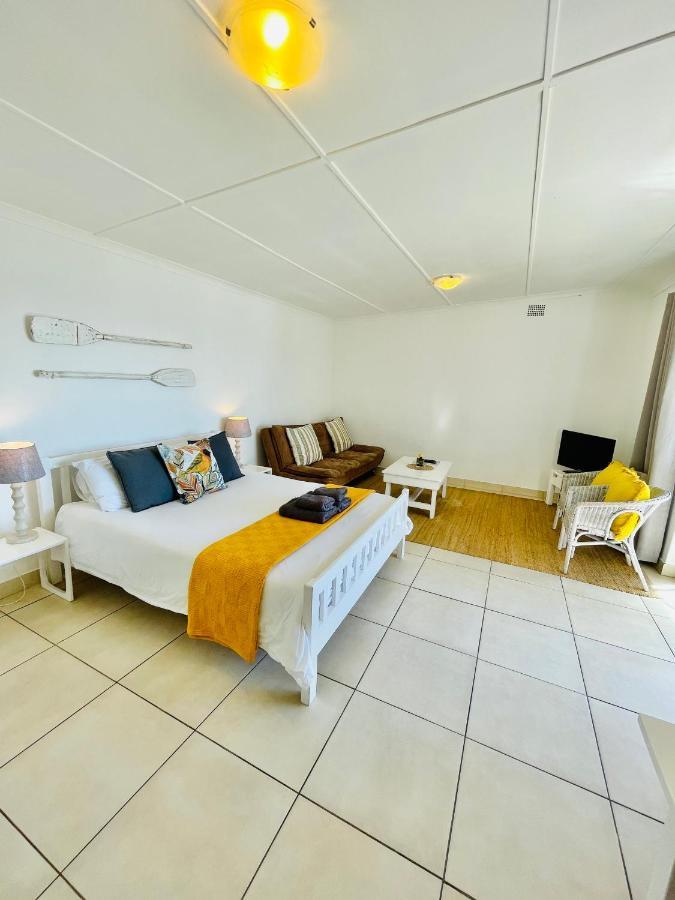Sail Away Studios Simonʼs Town Kültér fotó