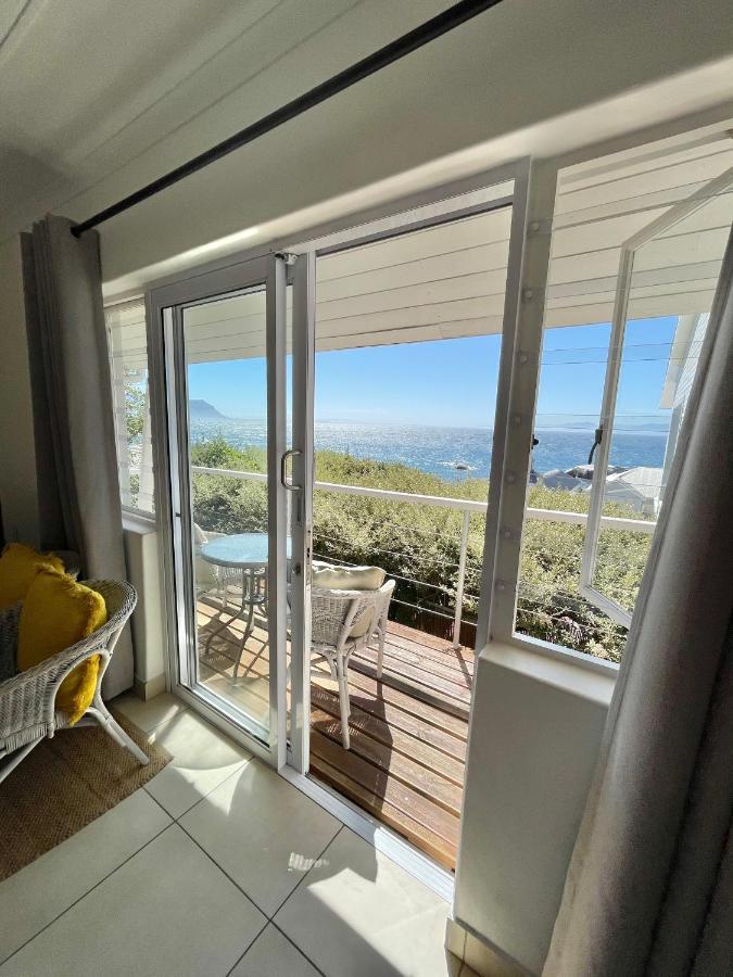 Sail Away Studios Simonʼs Town Kültér fotó