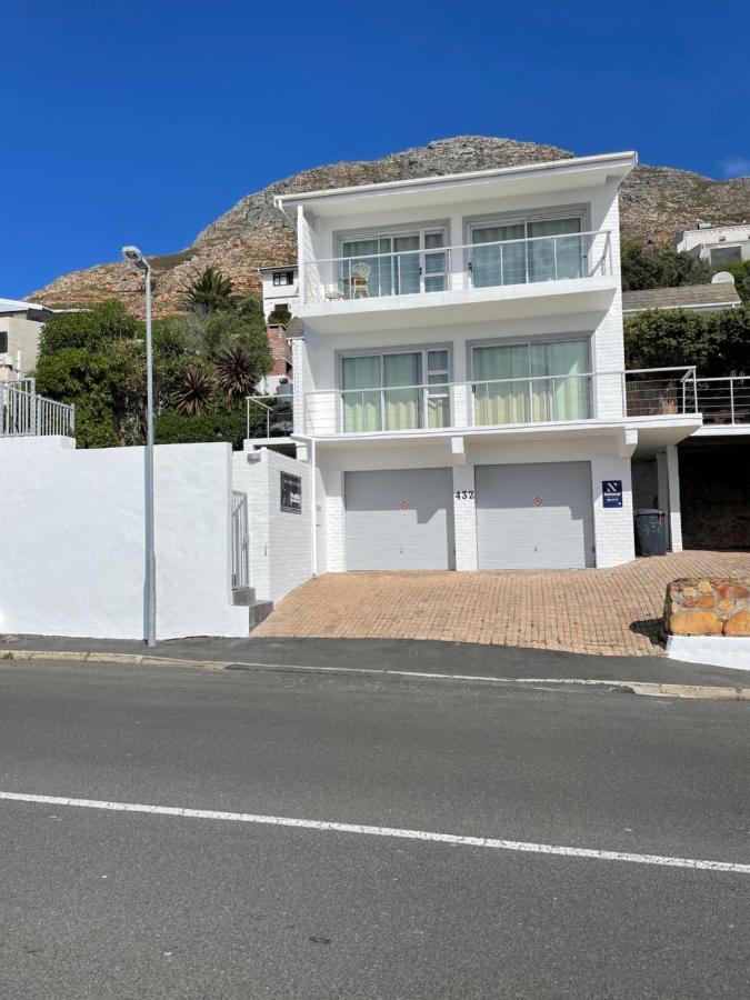 Sail Away Studios Simonʼs Town Kültér fotó